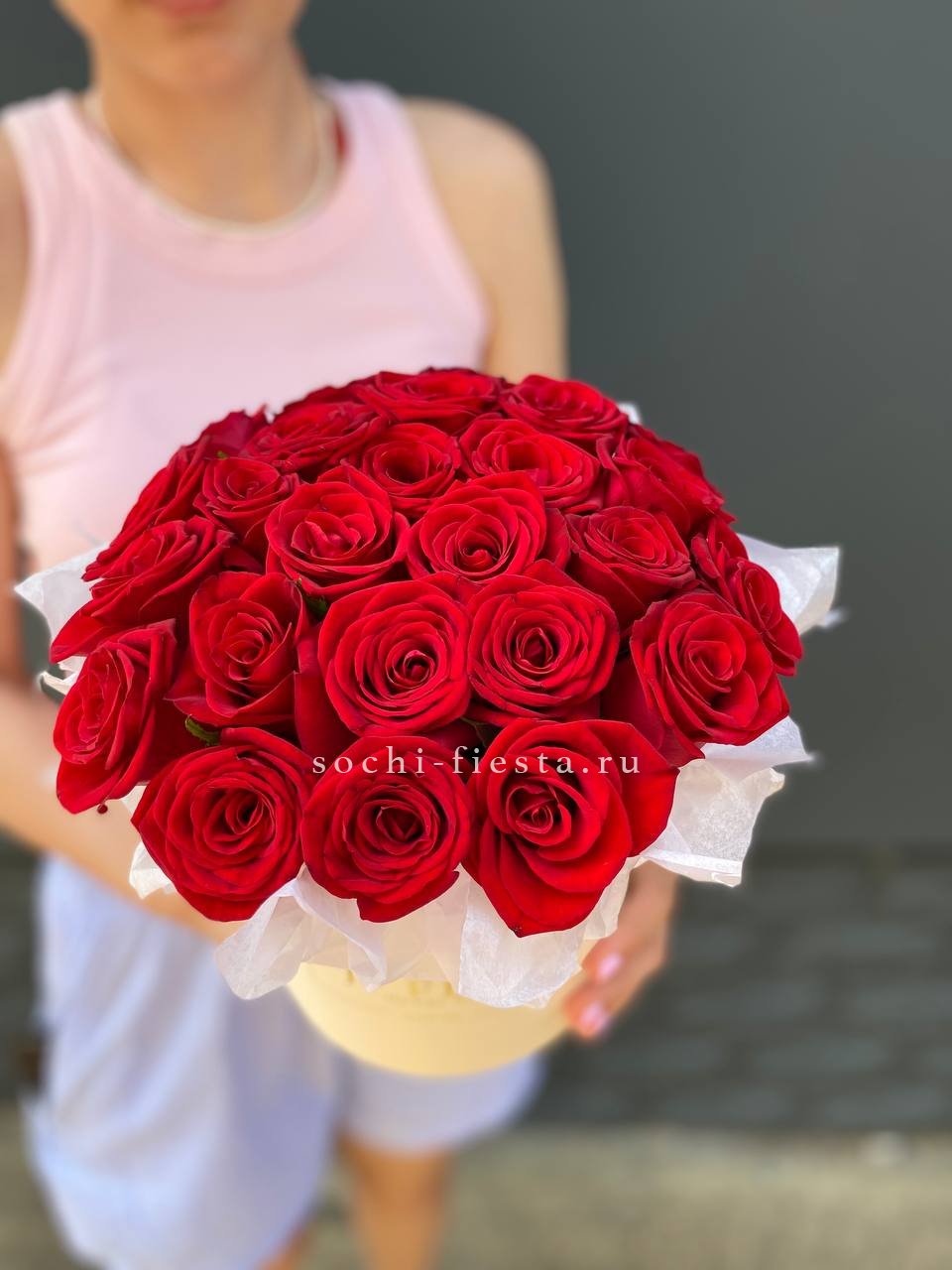 свадебная коробка XL с пионами для церемонии в Новом Уренгое