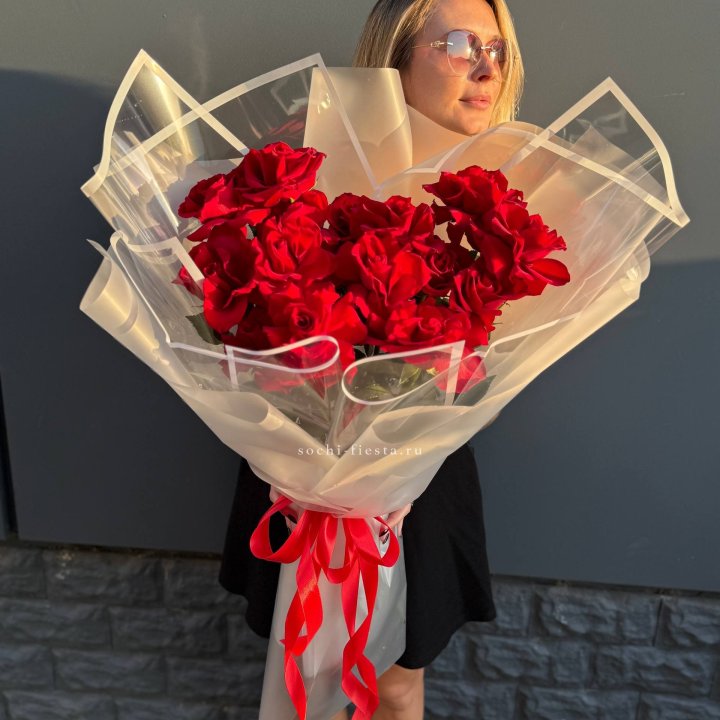  Букет  высоких роз 15 шт в Новом Уренгое