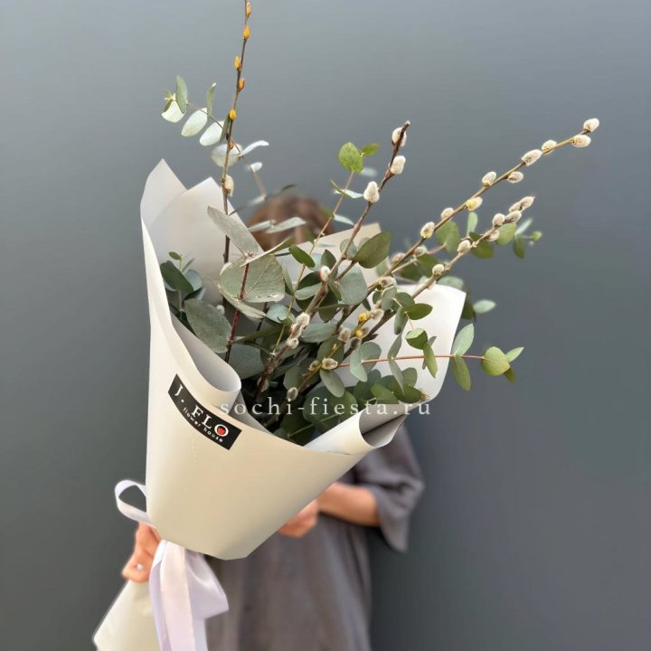 Букет Вербы и Эвкалипта в Новом Уренгое