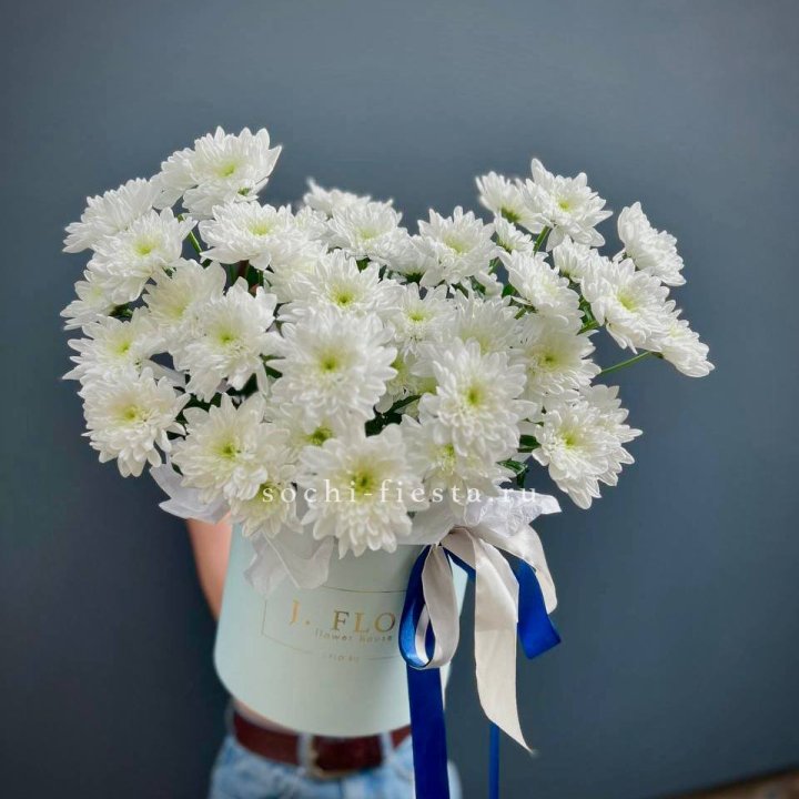 Коробка с хризантемами №3 в Новом Уренгое