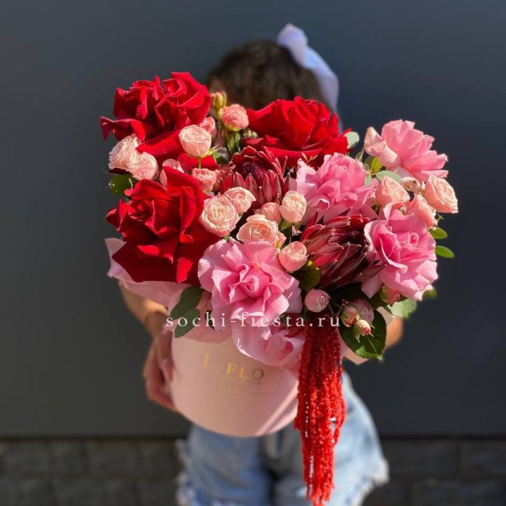 Дизайнерский цилиндр "Густо" в Новом Уренгое