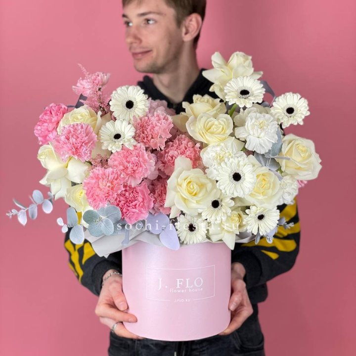 Дизайнерский бокс "Индира" с доставкой в Новом Уренгое