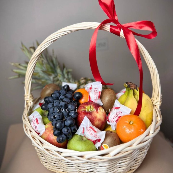Фруктовая корзина №3 с доставкой в Новом Уренгое