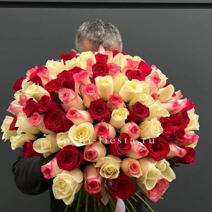 101 разноцветная роза "Джули" в Новом Уренгое