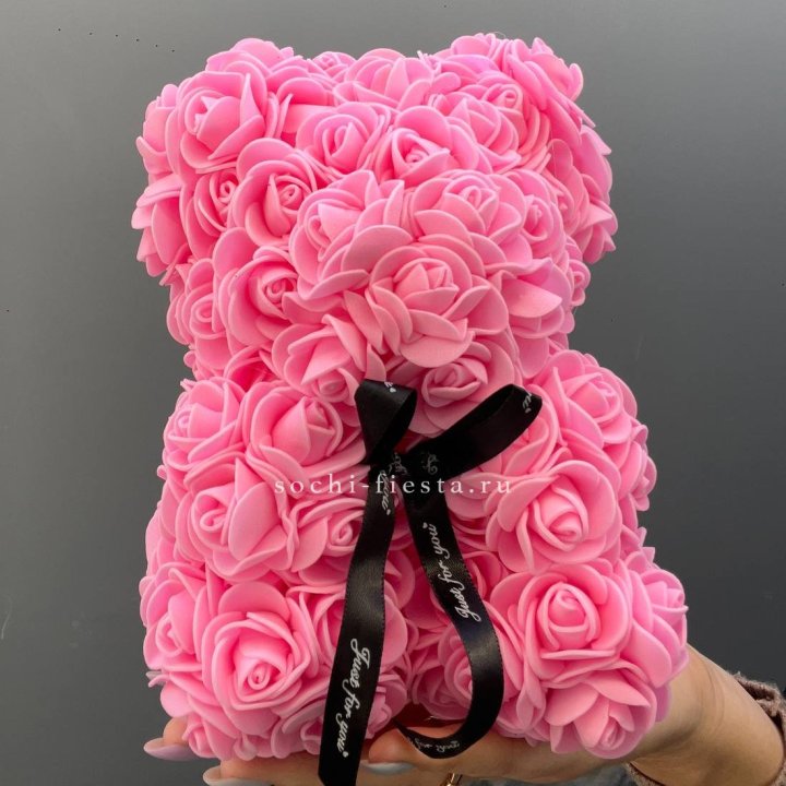Игрушка медведь из розовых роз в Новом Уренгое