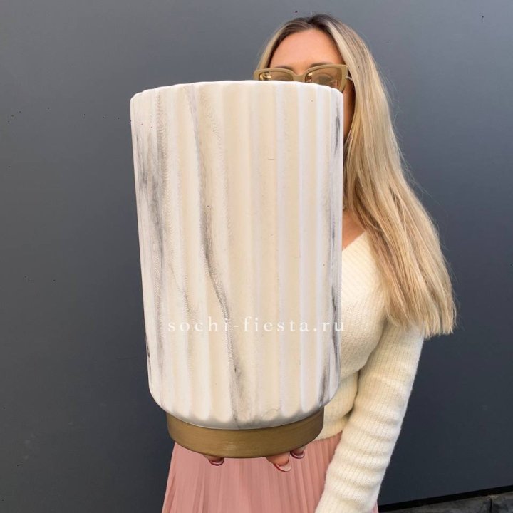 Керамическая ваза №1 в Новом Уренгое